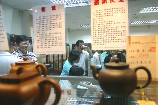 哎呀呀！這張圖片真不該貼出來....，這...這....老朽的形象都沒啦！