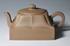 周偉君手製‧方璽天閣壺d